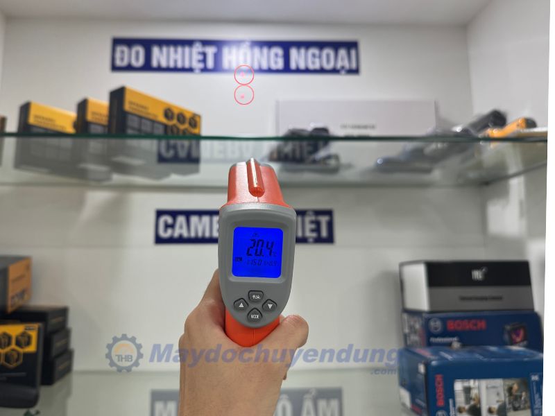 sung-do-nhiet-do-hong-ngoai-total-meter-dt8580-7 DT8580 hỗ trợ điều chỉnh độ phát xạ từ 0,1 đến 1,0