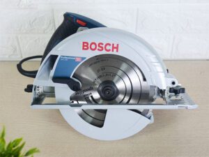 Máy cưa đĩa Bosch GKS 190