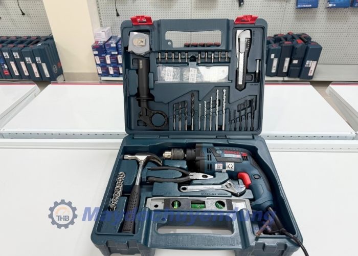 gsb201320re20set20100208 Bosch GSB 13 re set được đặt trong hộp nhựa