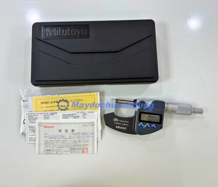 Mitutoyo 293-240-30 có tính năng IP65 chống nước, chống bụi