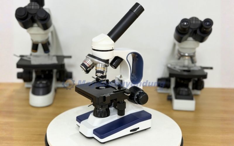 Microscope sinh học đơn mắt XSP-116ML