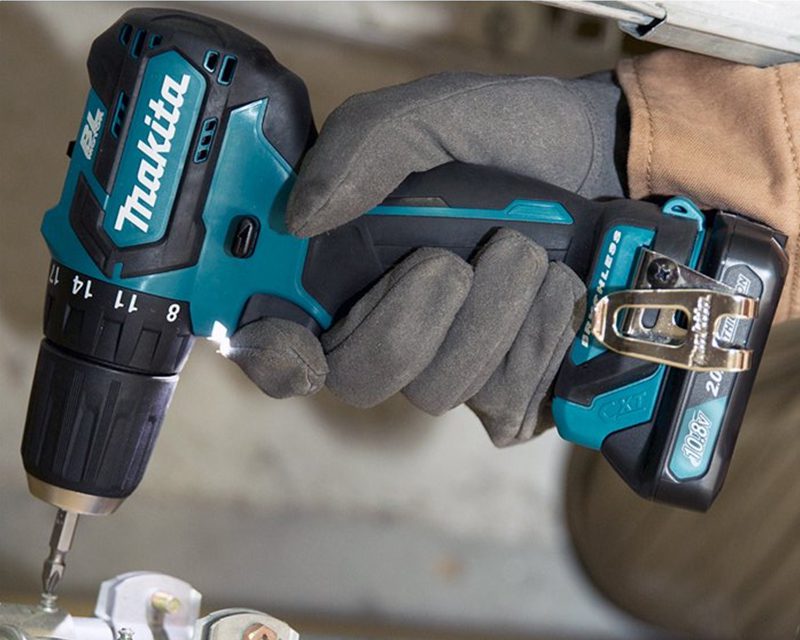 Máy bắt vít dùng pin Makita DDF484RFE